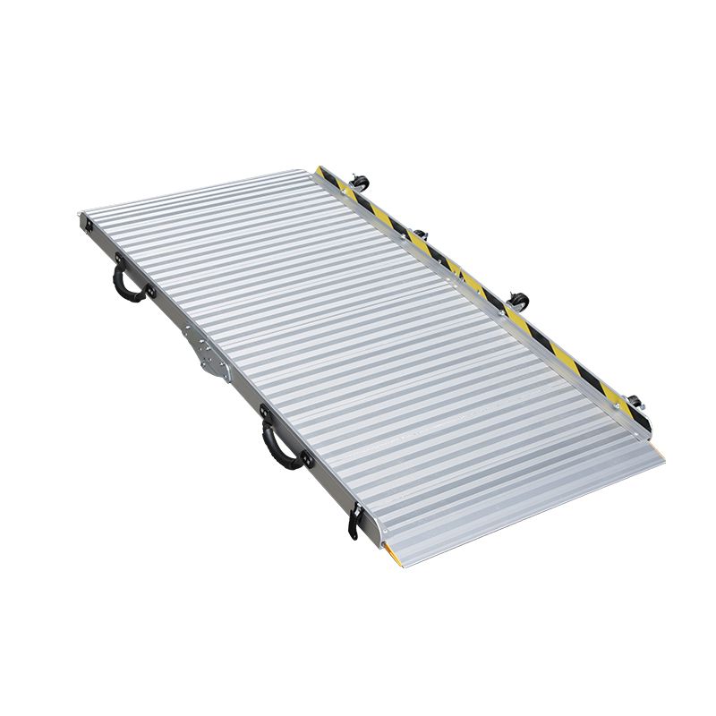 FOLDING PORTABLE RAMPS-