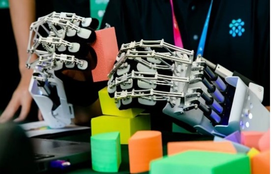 腦控協(xié)同康復(fù)機械手