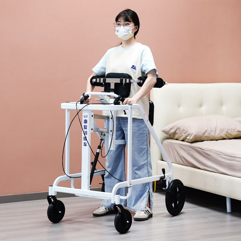 康復(fù)訓(xùn)練學(xué)步車